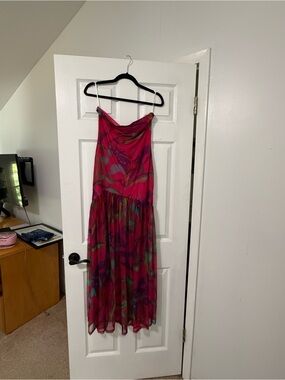 Strapless colorful dress
